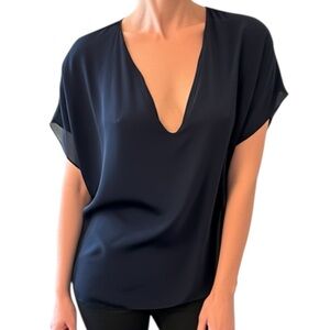 Vince Navy Blue 100% Silk Oversized V Neck Cap Sleeve Blouse Size Medium